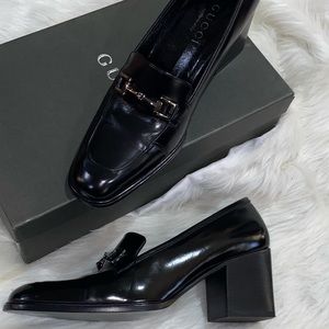 Gucci Women's shoes size 6B Black Leather
